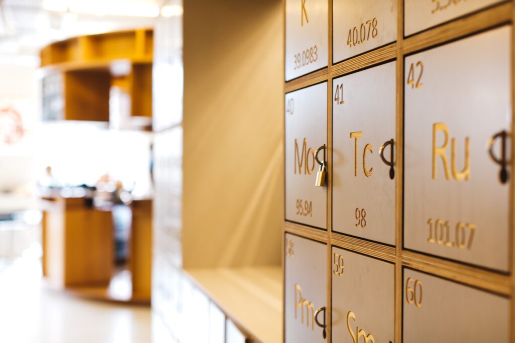 Fique em lugares baratos