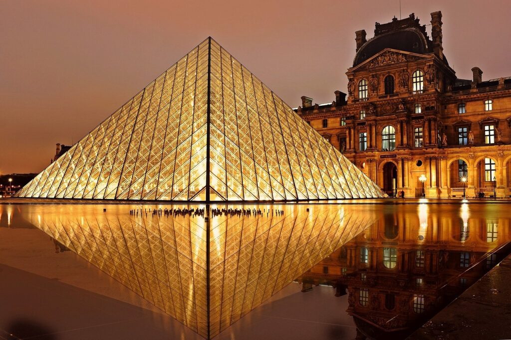 Museu do Louvre Atrações em Paris